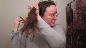 Hair Journal: Combing Long Curly Strawberry Blonde Hair - Week 17 (ASMR)