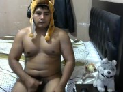 masturbacion usando gorro de perrito