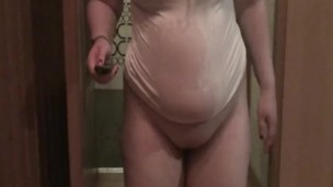 Extreme Squirt in your Face - SexyEllie