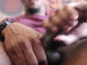 Stroking till i cum