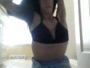 Bathroom Break - Screenshot 2 of 16 - Kink