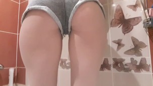 Cute teen omorashi