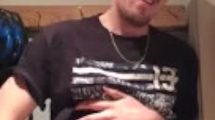 sxs vido jerking off in the shed