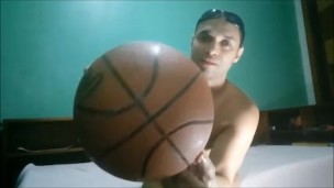 14 - Basketball