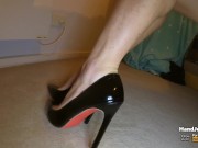 POV Stunning Footjob - Perfect ass, legs and feet