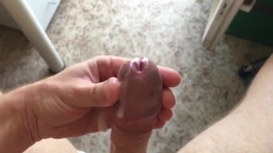 Cumshot in slowmotion