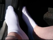 Weiße Sneaker Socken im Auto ** Pedal Pumping **