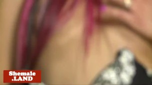 Alternative shemale beauty wanksoff solo