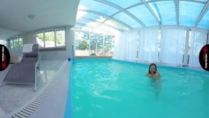 VirtualRealPorn.com - Swimmer solo