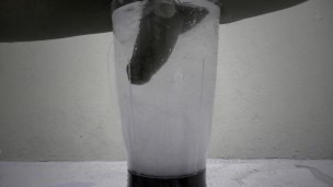 Liquefying milk - Licuando leche