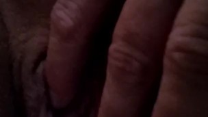 Me Bored RUBBING MY FAT PUSSY and my EXTREMELY SMALL HOLE!!! PLEASE WATCH!