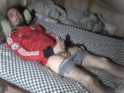 Chico se traga su propia esperma en un show de webcam