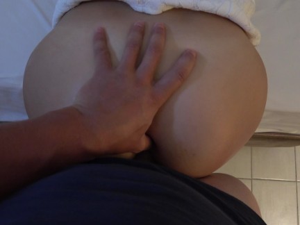 College teen gets fucked in pussy in hotel room grinding Cumshot on anal
