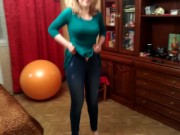 I undress and dress(Leningrad exponat)