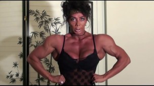 Dynamic Delts Home Workout by FBB Latia Del Riviero