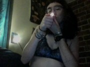 Smoking Babe - Screenshot 10 of 16 - Teenager