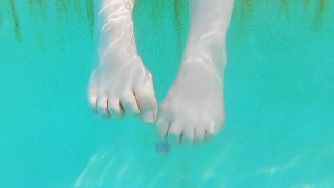 Water Toes | Wiggling Toes in the Water | Pale Feet and Toes
