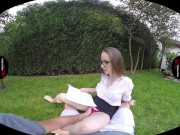 VirtualRealPorn.com - Nerd girl - Screenshot 7 of 16 - HD