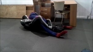 finned skeleton verses spiderman