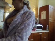 topless dishwashin