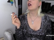 Sexy Smoking 11/16