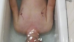 Bathtub thonging