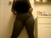 Ebony bbw Curly Q jiggle 3/16