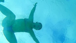Cannonball!!! ( Just For Fun ) -No Sex- ~ A Velvet Short ~ I Am 23