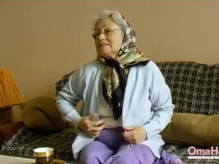 OmaHoteL Horny Grandma Toying Her Hairy Pussy