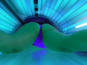 SQUIRTING MILF  MASTURBATES AND SQUIRTS 4/16