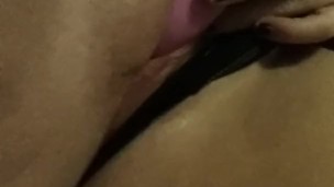 quick pussy play and orgasm before class