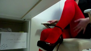 Masturbate at work :Day 28.Rubbing through red pantyhose.brunette amateure