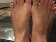 Vamp pedicure - Screenshot 7 of 16 - Foot Fetish