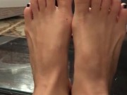 Vamp pedicure - Screenshot 8 of 16 - Foot