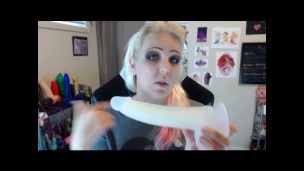 Rio's Reviews: Tracy's Dog Double Toy review