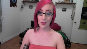 BECOMING A CAM MODEL PART 3: ONLINE IDENTITY (CAMSPACE BLOG)