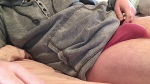 Bubble Butt CD shows off Panties. Sissy on Cam.