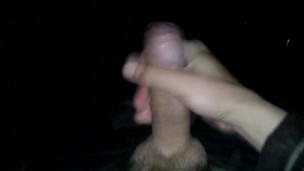 Joven con enorme polla