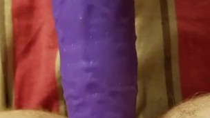7 inch dildo makes me sum quick