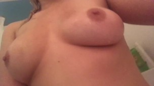 Tiny shower teaser with toy