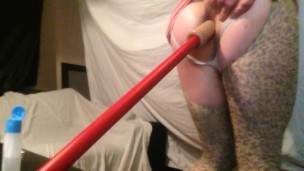 Swed crossdresser cleaning the Livingroom vol:3