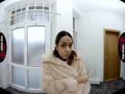 VirtualRealPorn.com - Collage girl