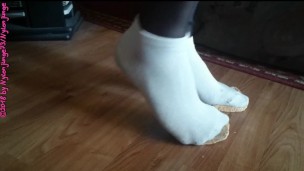 Sneaker Socken und das Toastbrot ** Crush Fun **
