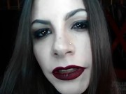 Giantess Swallows 11/16