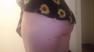 No panties tease