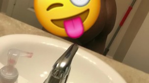 Ass jiggler