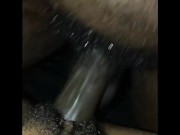 SQUIRTING IN THE BACKSEAT 14/16