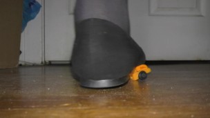 Crushing a Tiny Bulldozer in Black Flats in Slow Motion (Patreon Teaser)