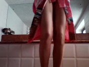 legs teasing - Screenshot 16 of 16 - HD