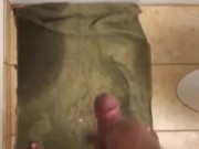 CUMSHOT from 9 Inch dick !